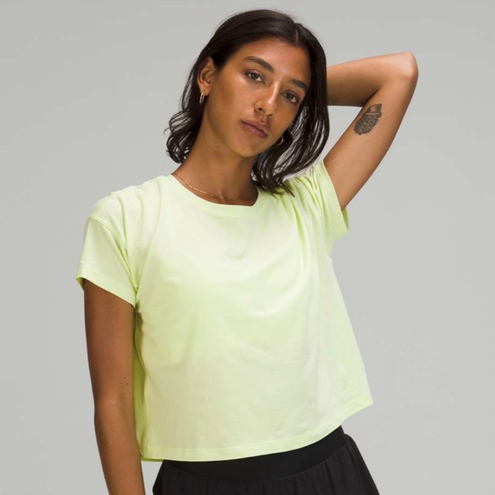 Lululemon Cates Tee - Crispin